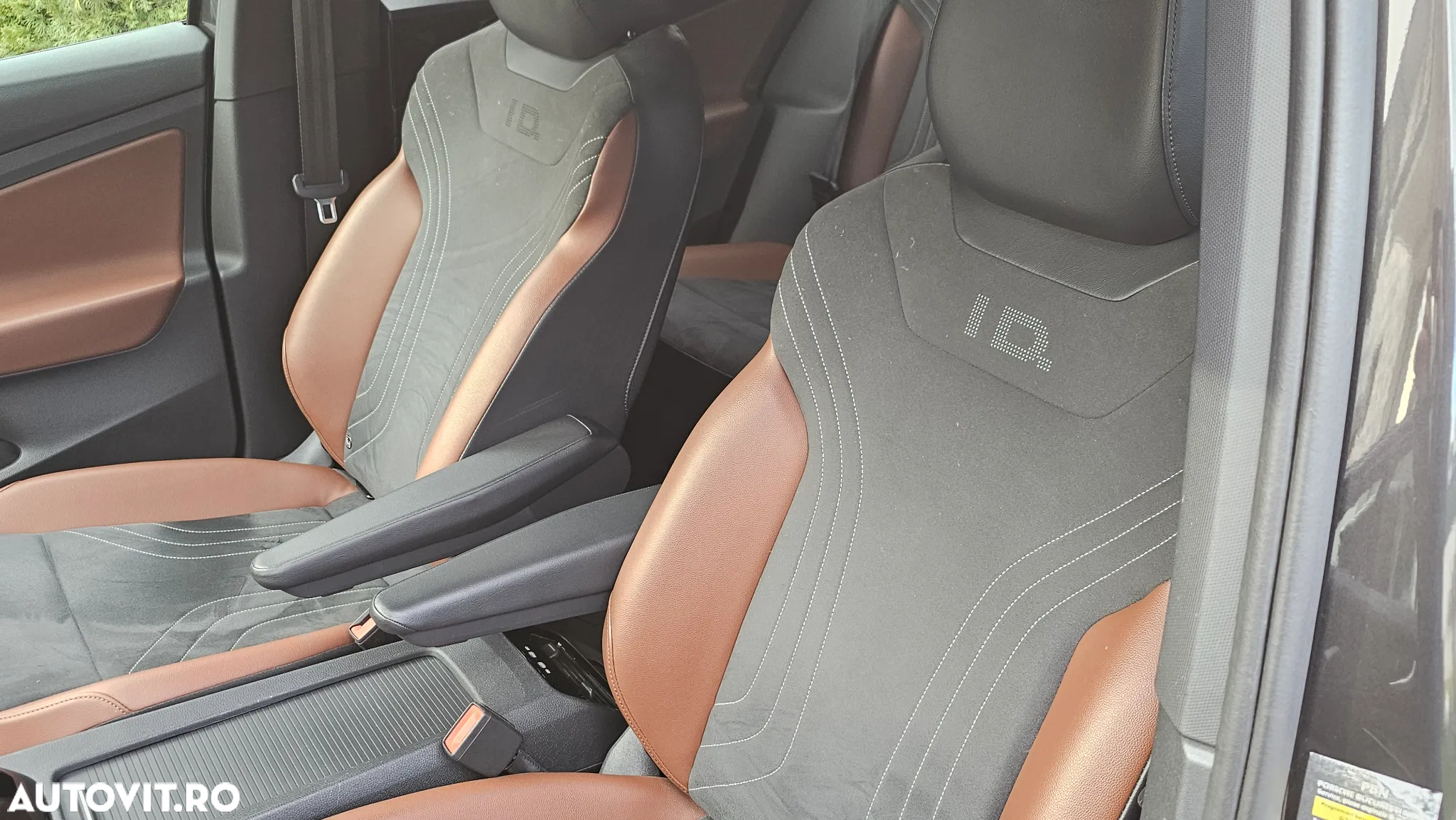 Volkswagen ID.4 - 6