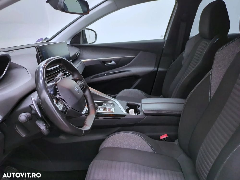 Peugeot 3008 1.2 PureTech S&S EAT8 Allure - 8