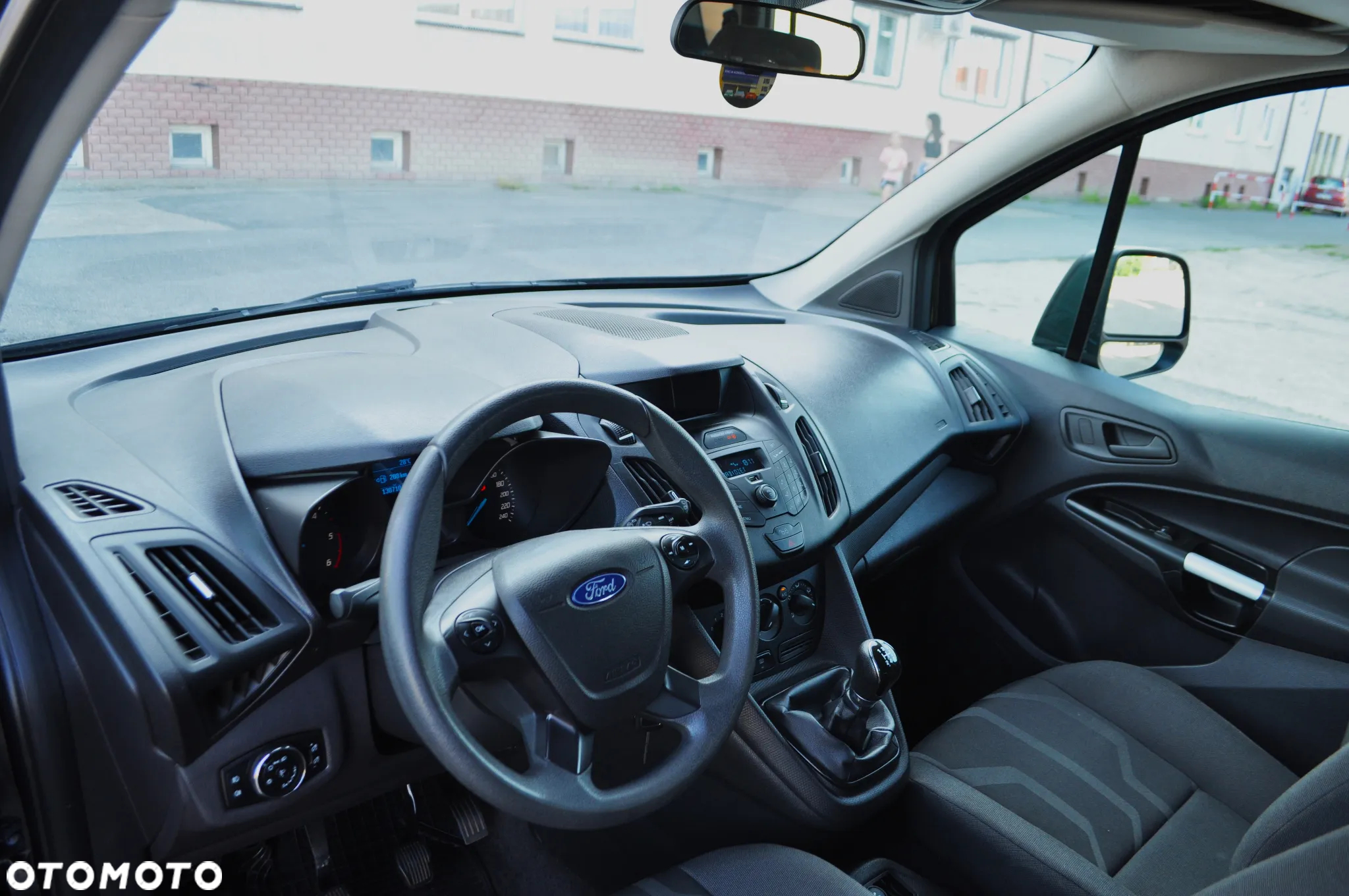 Ford Tourneo Connect 1.5TDCi Trend - 11