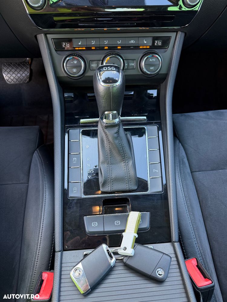 SKODA Superb 2015 — imagine 14