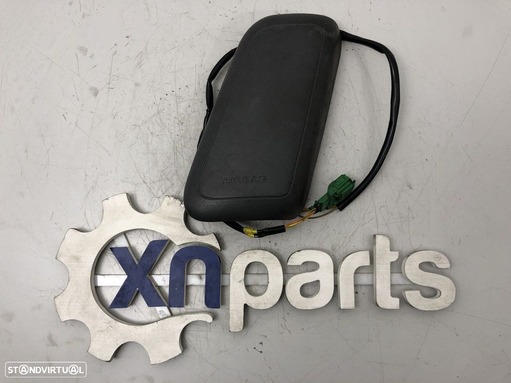 Airbag do banco Esq Preto Usado CITROЁN C1 1.4 HDi | 06.05 - 09.14 REF. 73920YV0... - 1