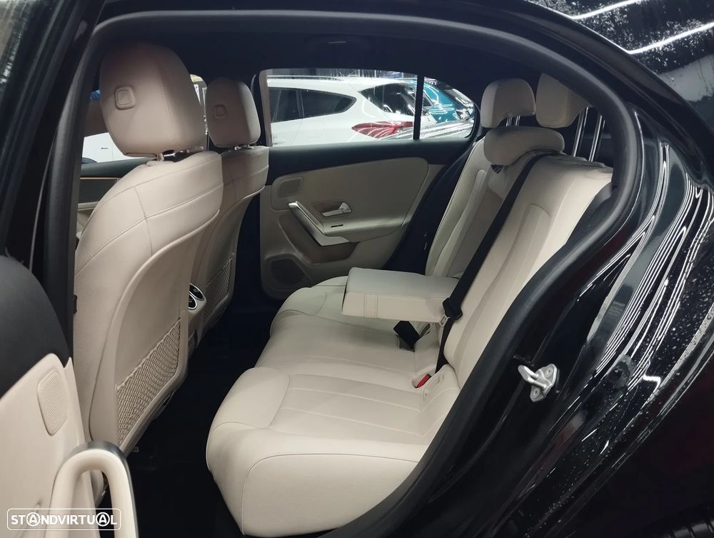 Mercedes-Benz A 250 e Progressive - 13