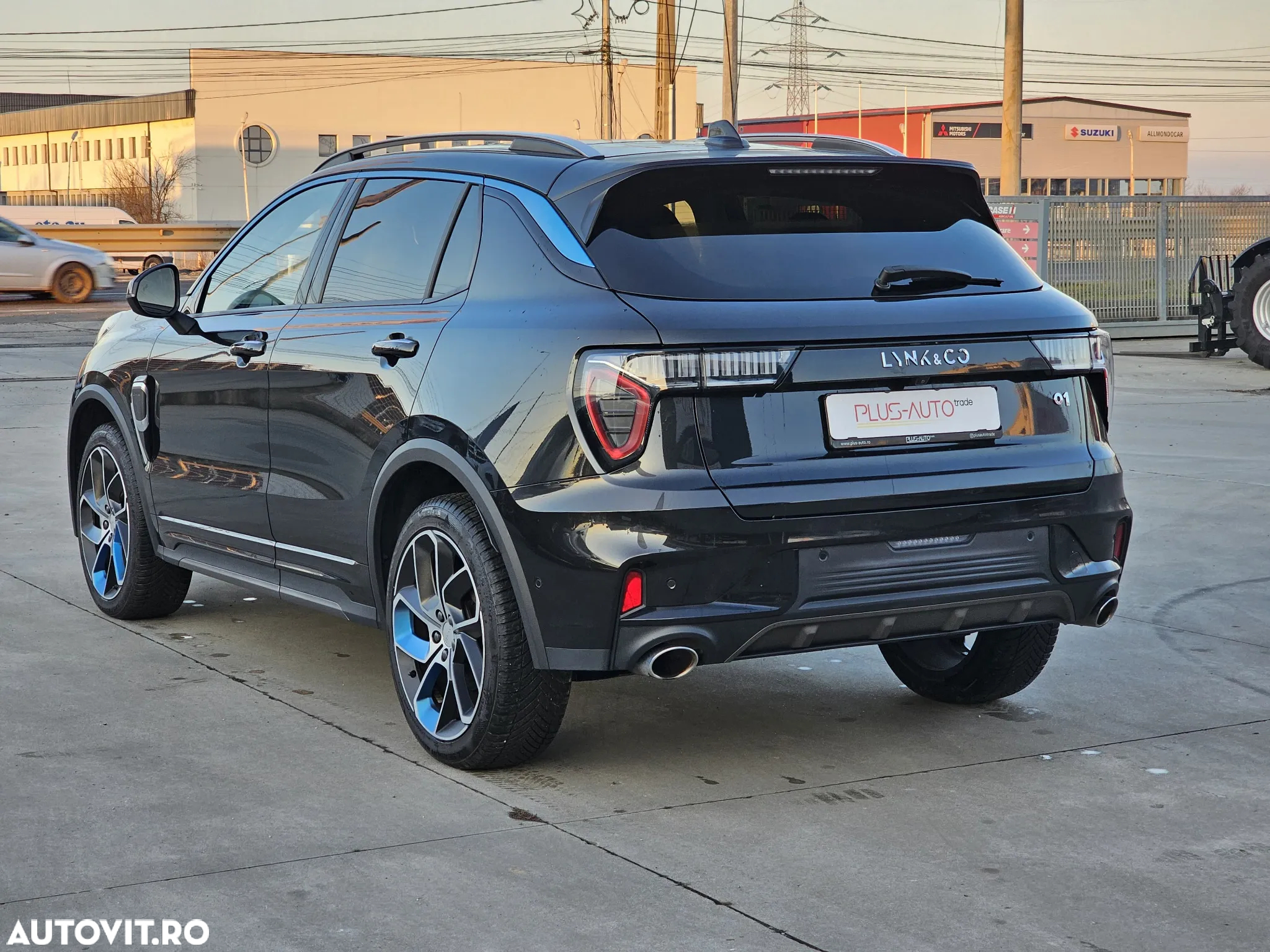 Lynk&Co 01 - 2