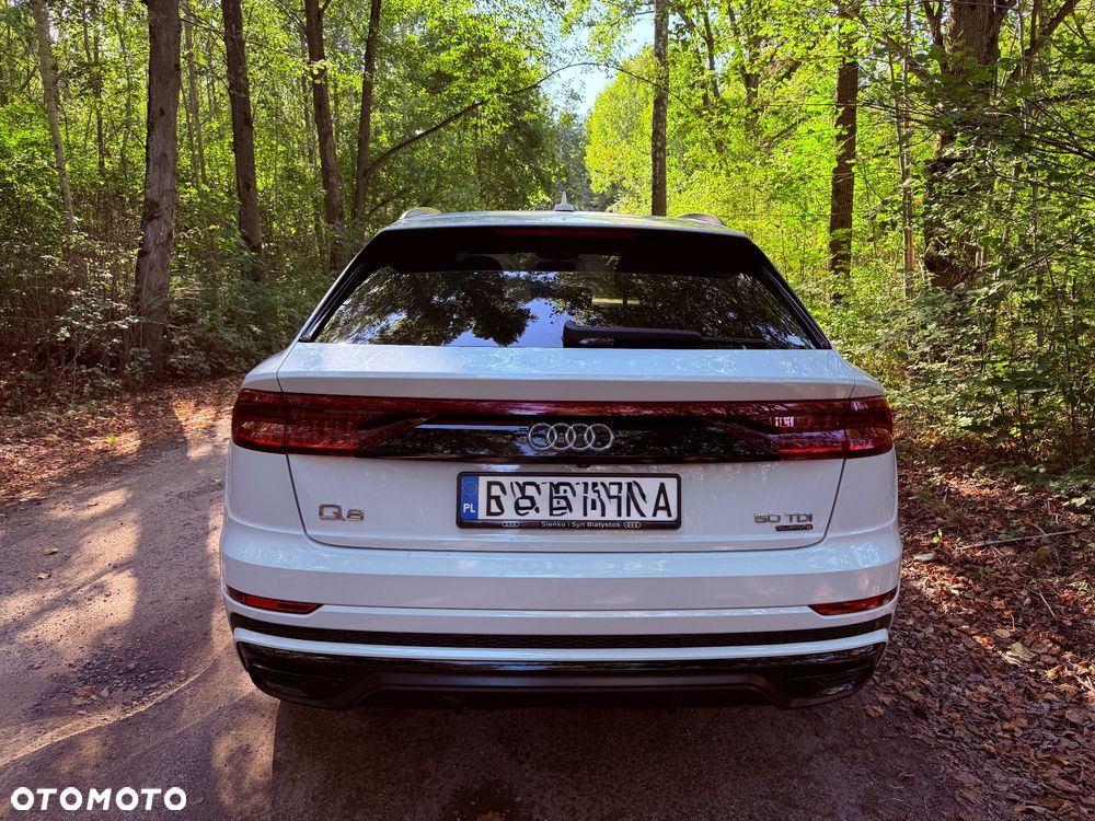 Audi Q8 ver-50-tdi-mhev-quattro-tiptronic - 4