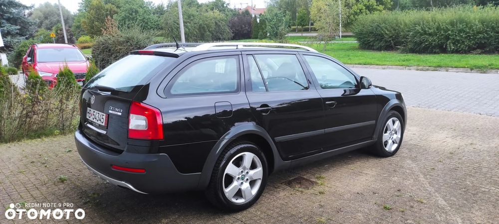 Skoda Octavia 2.0 TDI DPF 4x4 Ambiente - 16