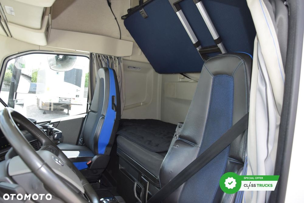 Volvo FH 460 Globetrotter XL Mega i-Save - 9