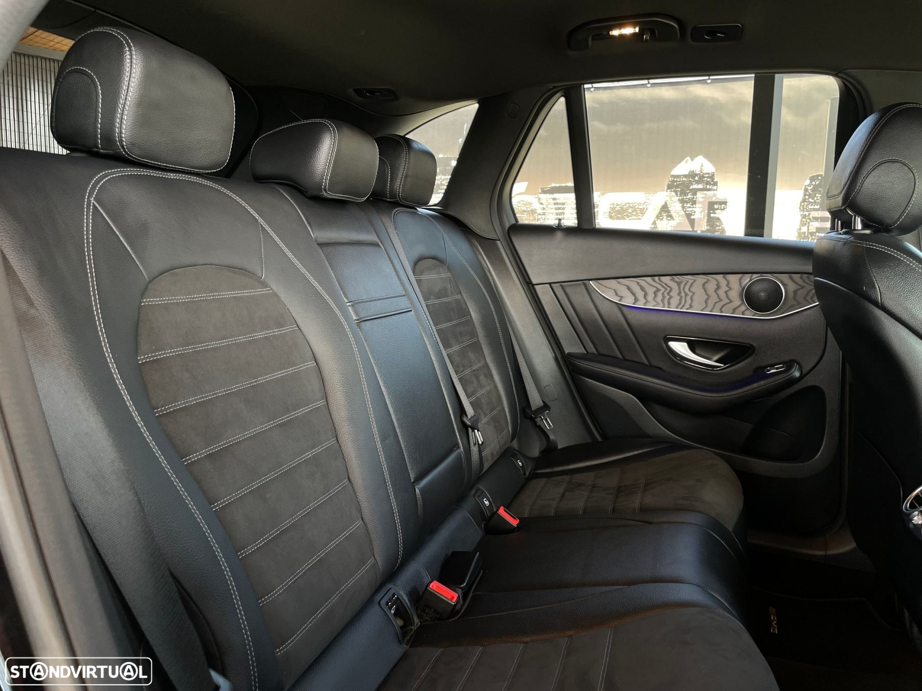 Mercedes-Benz GLC 300 de 4Matic - 14