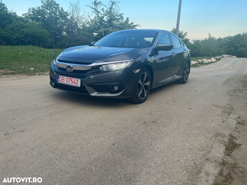 Honda Civic 1.5 i-VTEC Turbo CVT Prestige - 8