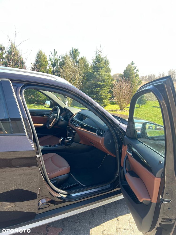 BMW X1 sDrive18d - 9