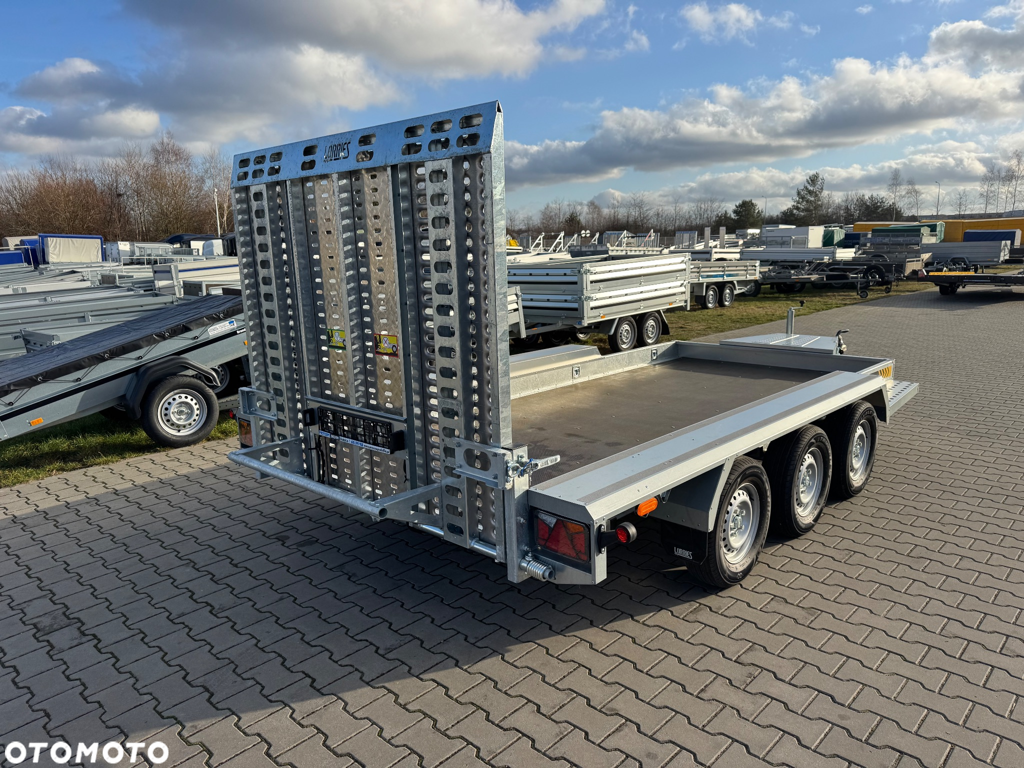 Lorries TPM35-4017 402x175 cm DMC 3500kg przyczepa 3 osiowa pod koparkę budowlanka - 27