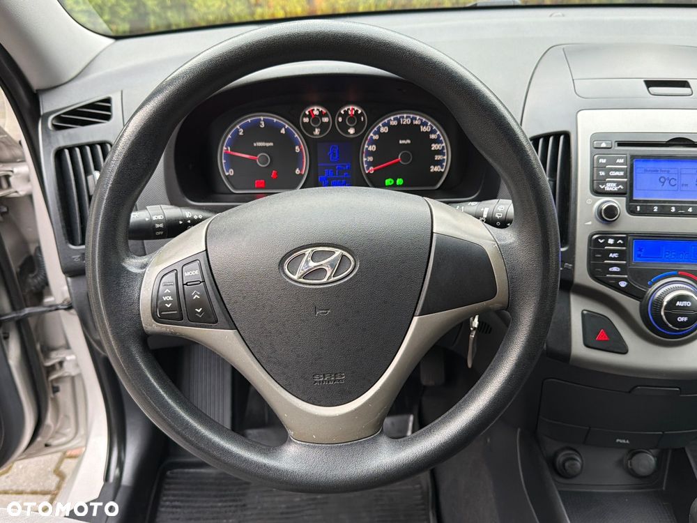 Hyundai i30 - 25