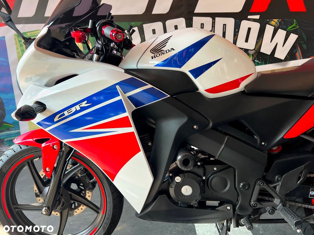 Honda CBR - 25