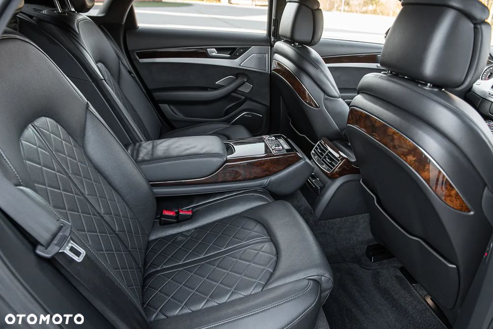 Audi A8 4.0 TFSI cylinder on demand quattro tiptronic - 9