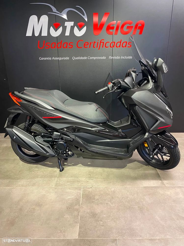Honda Forza 350 Special Edition - 1