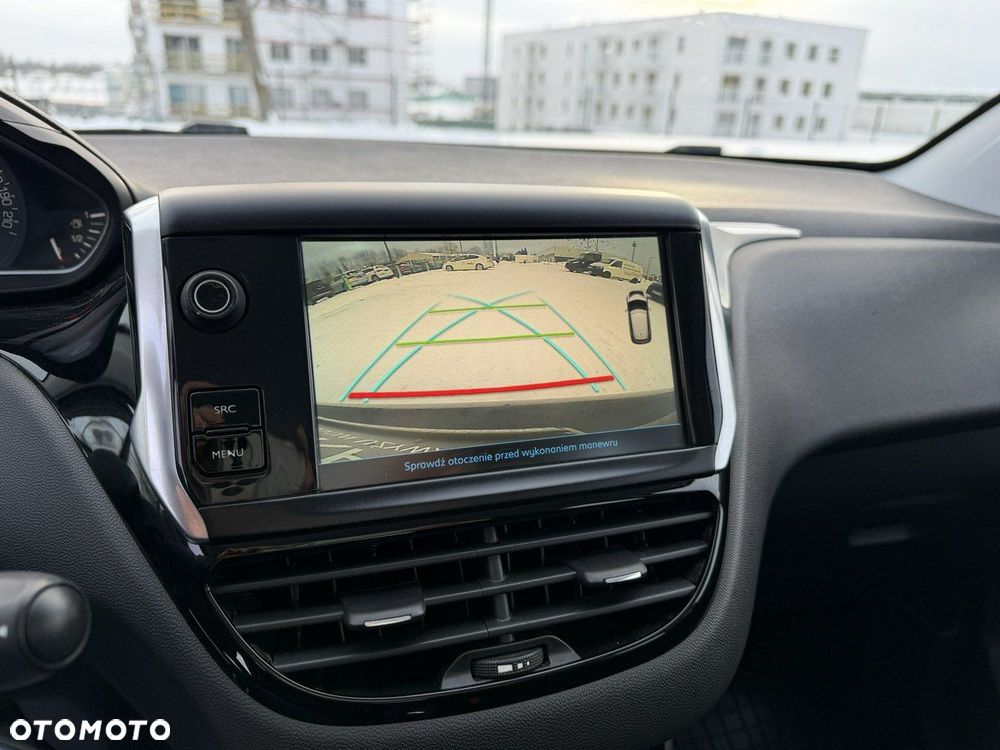 Peugeot 208 BlueHDi 100 Active - 23