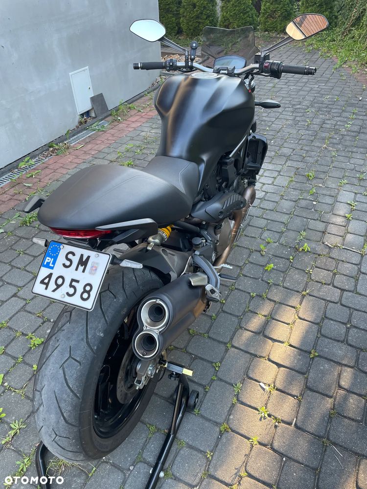 Ducati Monster - 14