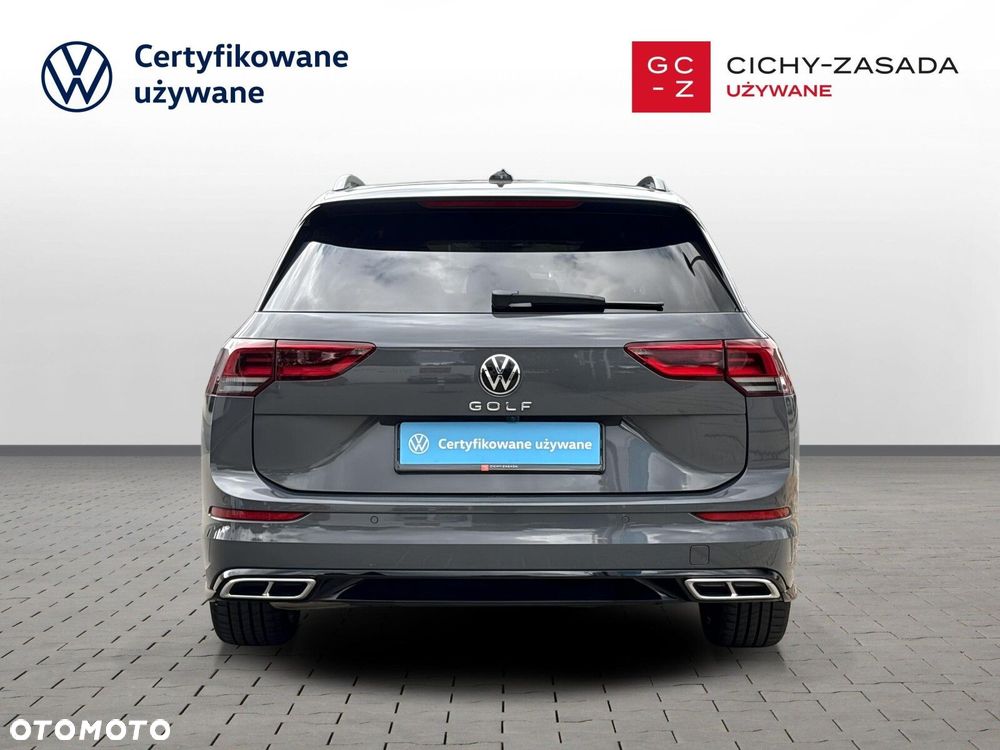 Volkswagen Golf - 5
