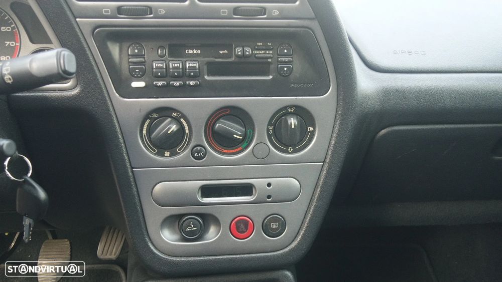 Peugeot 306 1.4 XR - 19