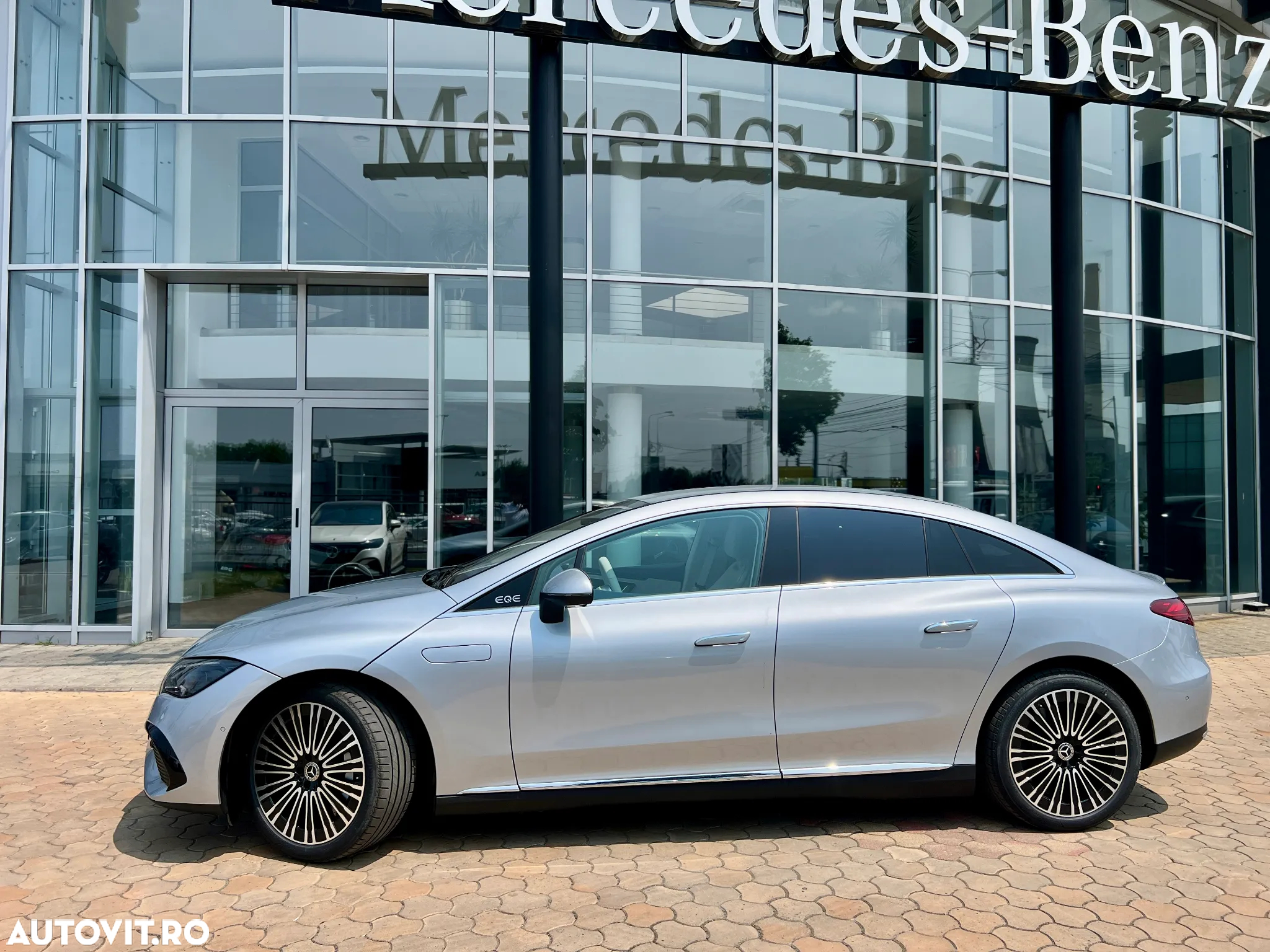 Mercedes-Benz EQE 350+ - 2