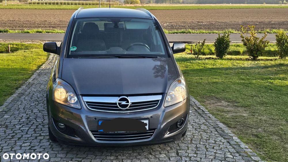 Opel Zafira 1.8 Family Plus - 21