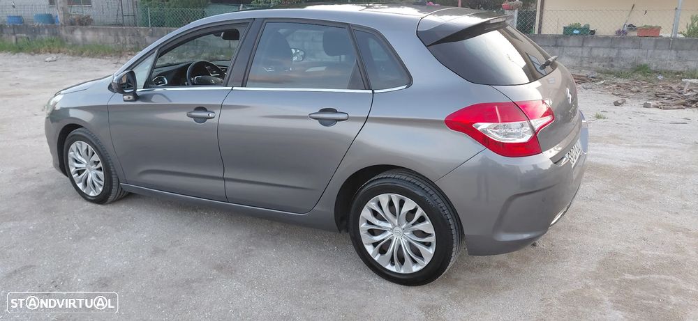 Citroën C4 HDi 90 Attraction - 3