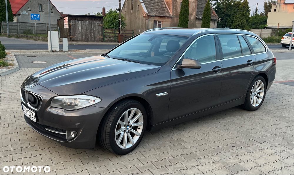 BMW Seria 5 520d Luxury Line - 1