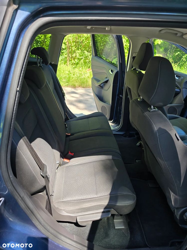 Ford Kuga 1.5 EcoBoost 2x4 Titanium - 23