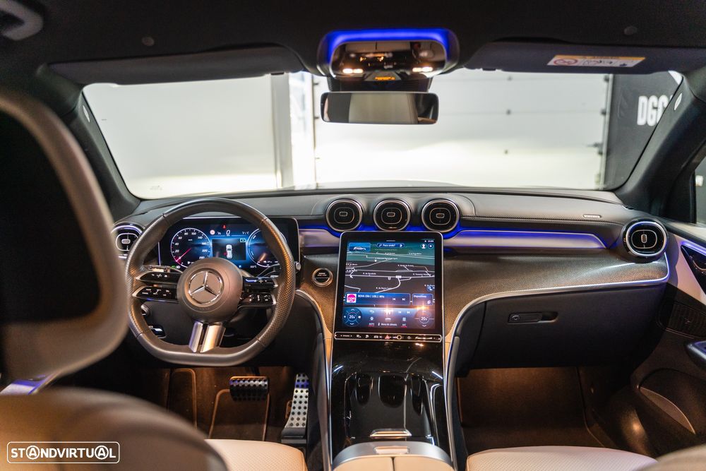 Mercedes-Benz GLC 300 de 4Matic 9G-TRONIC AMG Line Advanced - 16