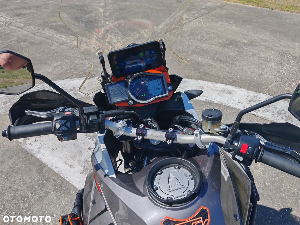 KTM Adventure - 6