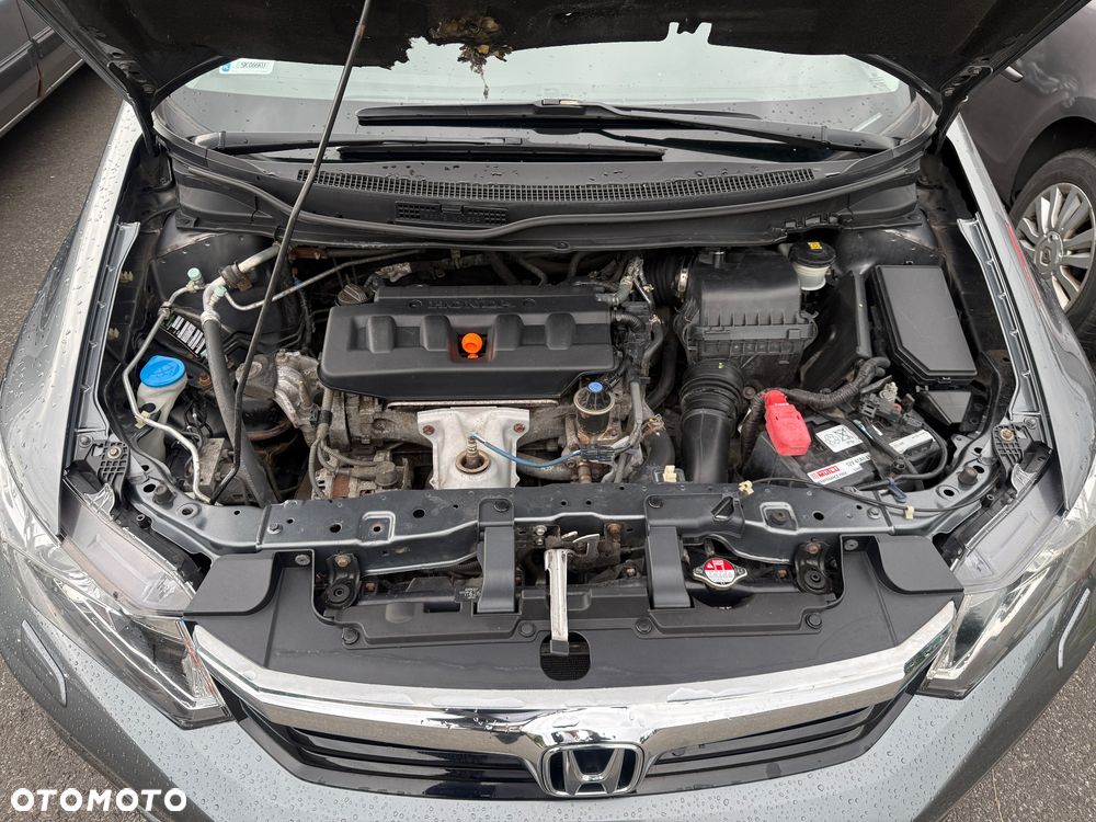 Honda Civic 1.8 Executive - 36
