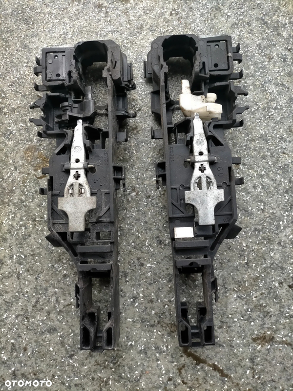 Renault Megane II 2 wspornik drzwi lewy tył prawy tył mechanizm klamki
