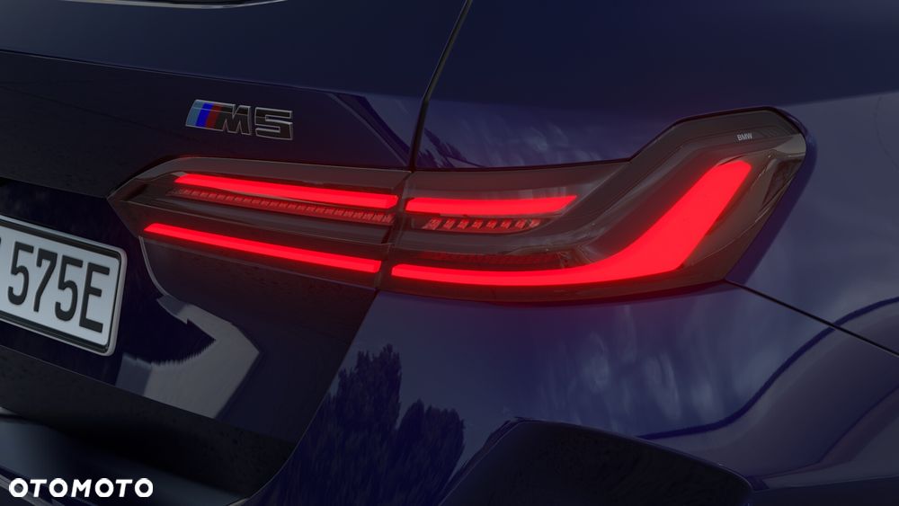 BMW M5 xDrive - 10