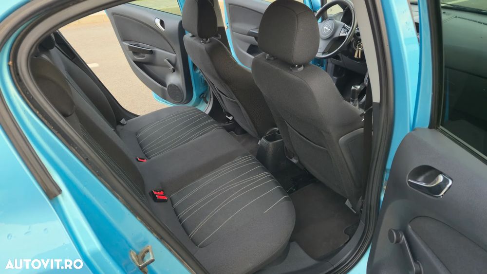 Opel Corsa - 18