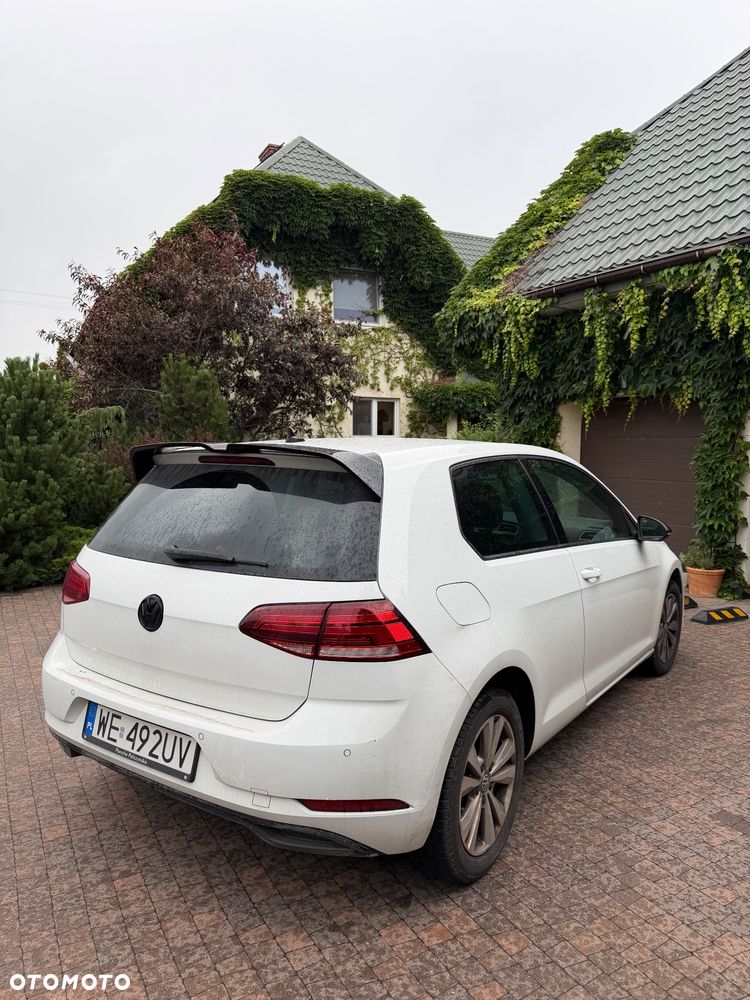 Volkswagen Golf 1.6 TDI BMT Highline - 16