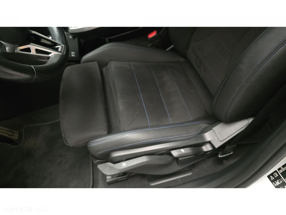 BMW X1 - 19