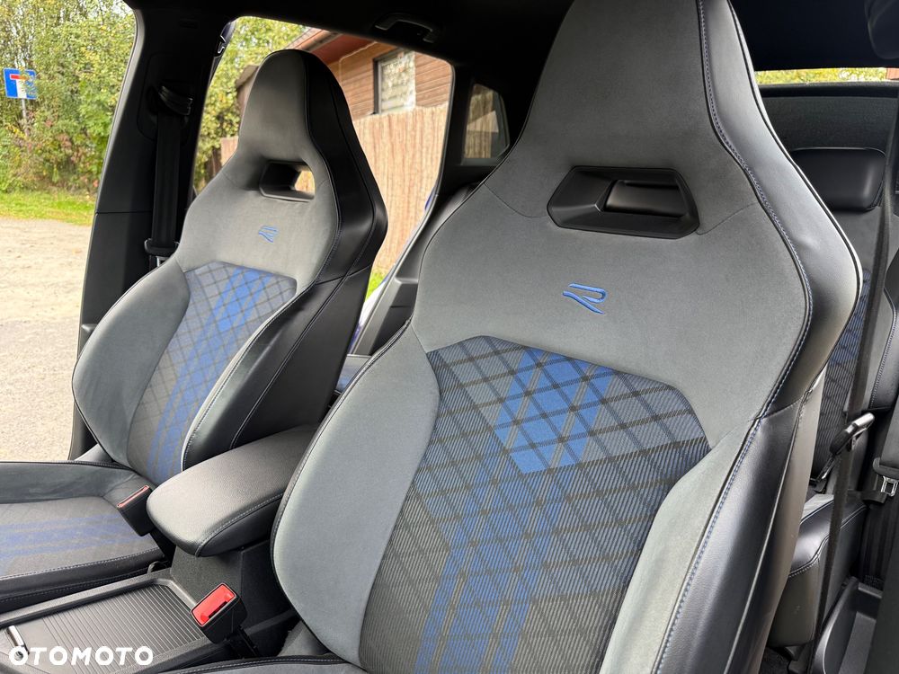 Volkswagen Tiguan - 24