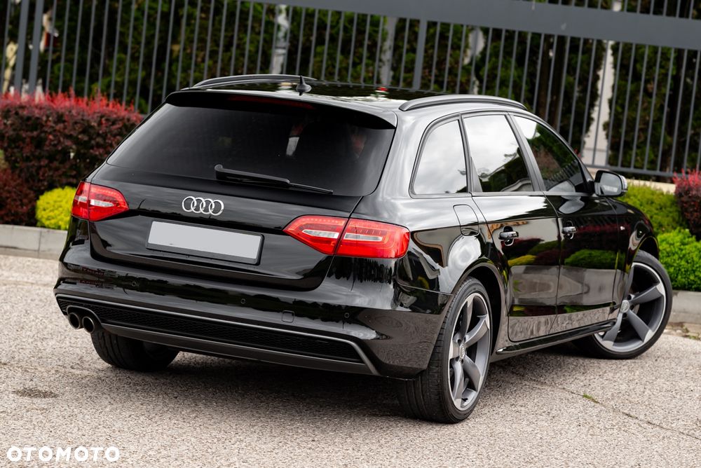 Audi A4 Avant 2.0 TDI DPF quattro S tronic S line Sportpaket - 13