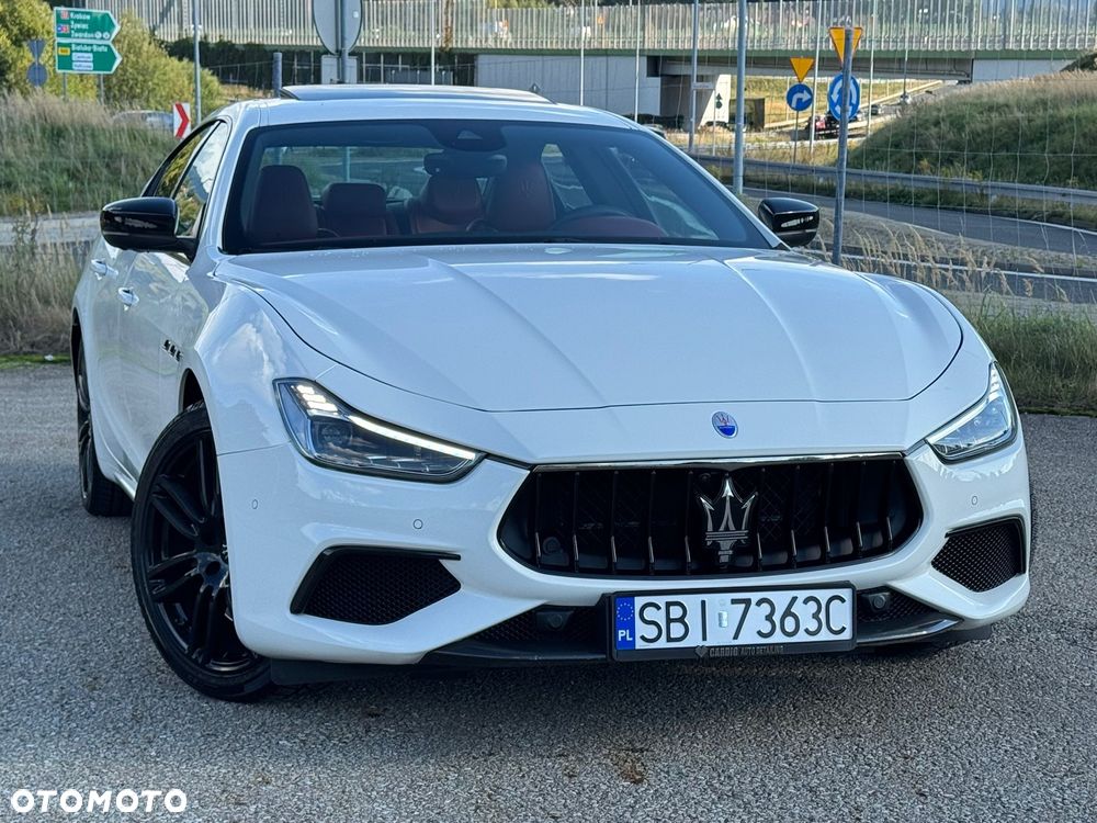 Maserati Ghibli S GranSport - 7