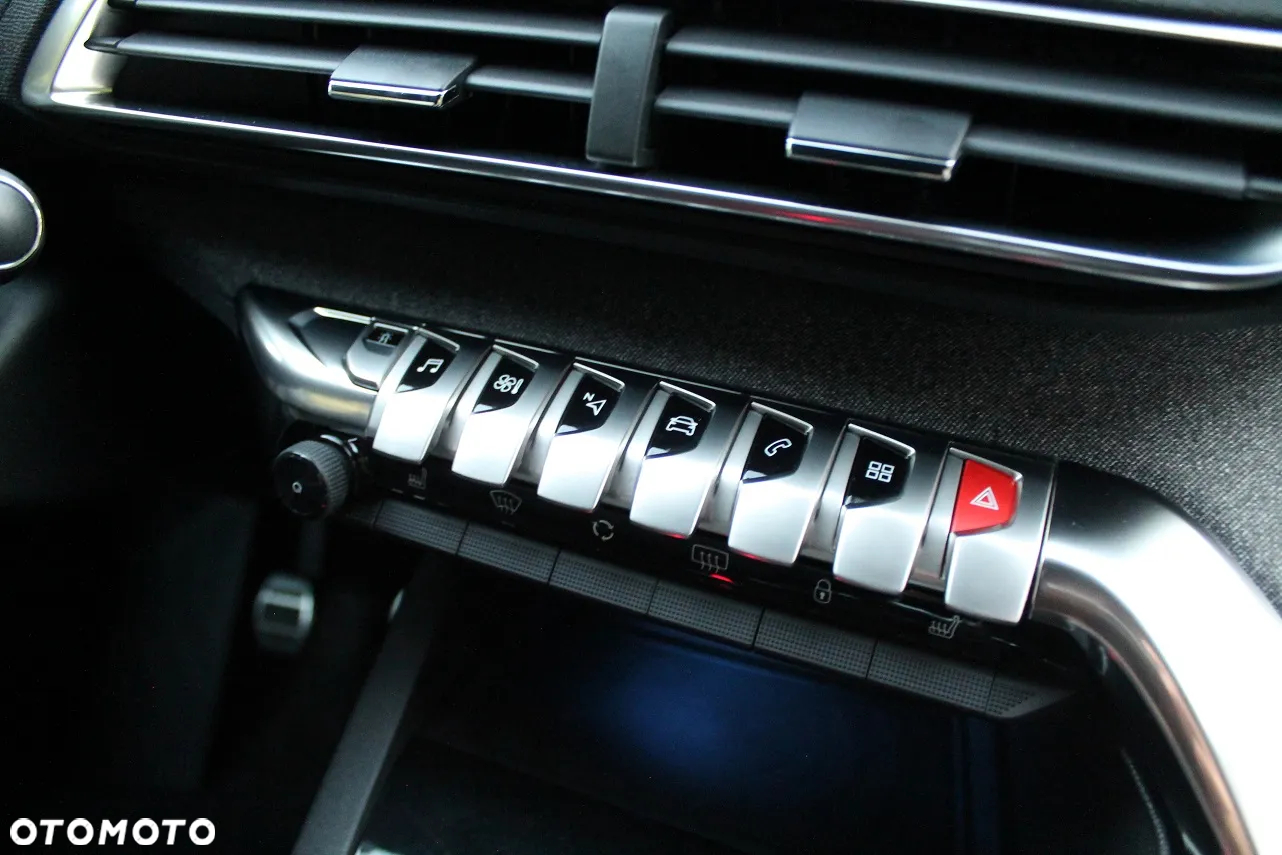 Peugeot 3008 2.0 BlueHDi Allure - 30