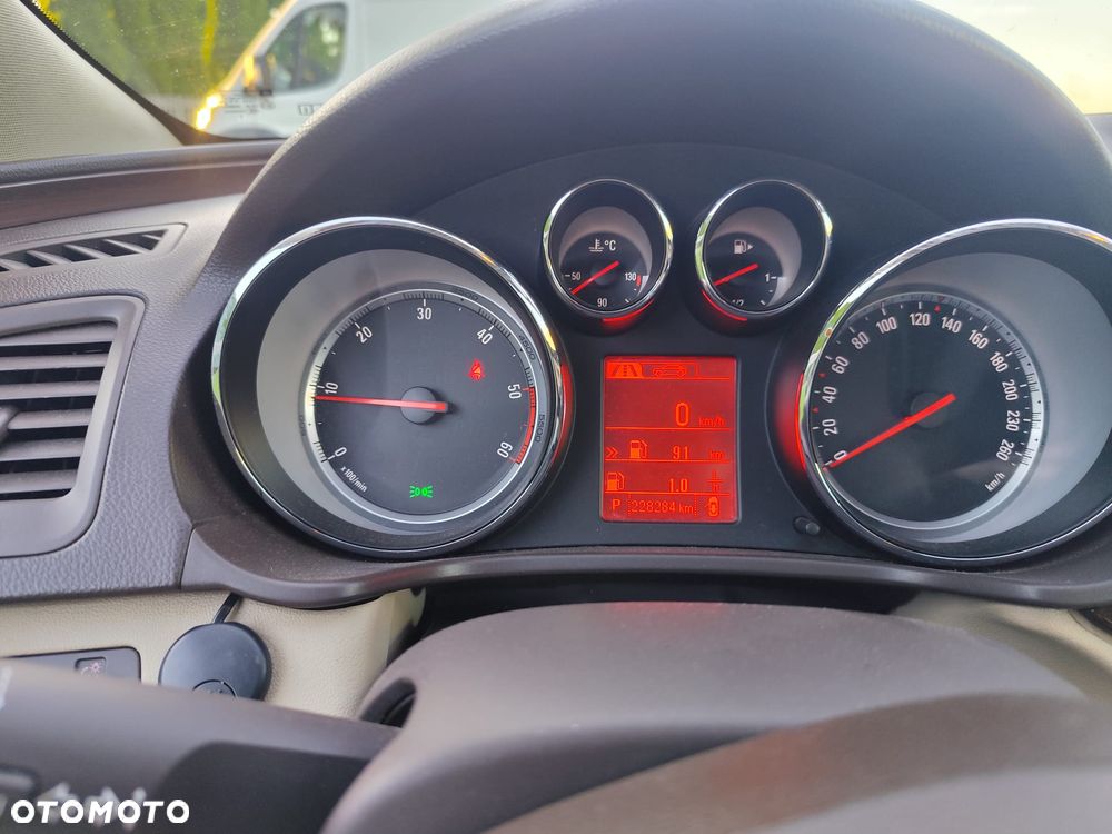 Opel Insignia 2.0 CDTI Edition - 6