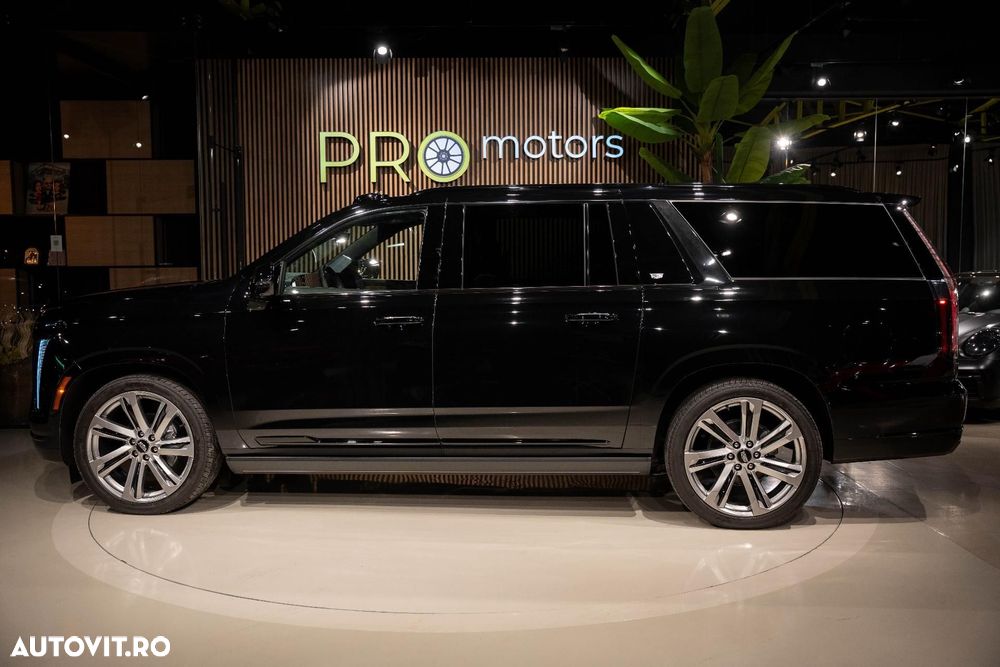 Cadillac Escalade - 28