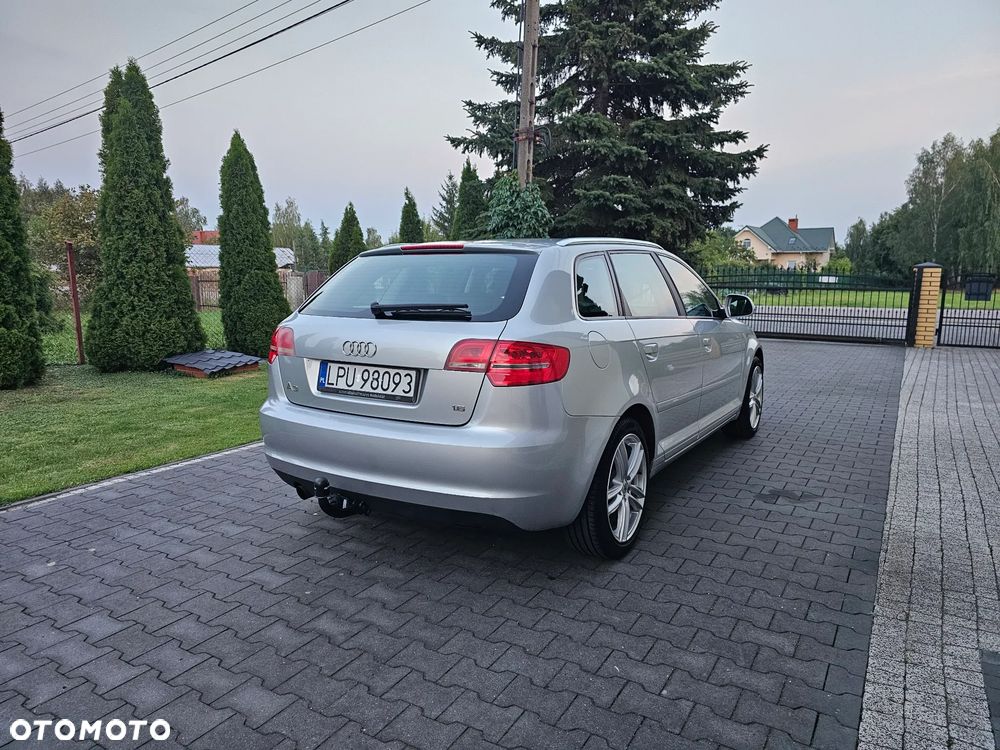 Audi A3 Sportback 1.6 Attraction - 5