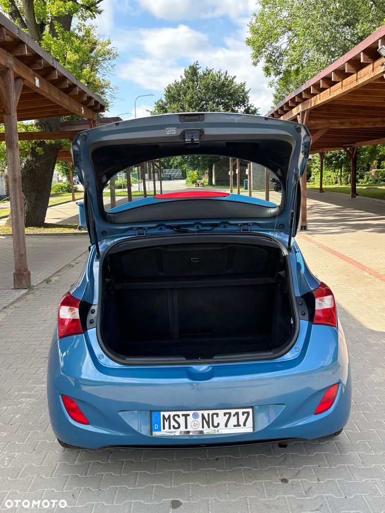 Hyundai i30 1.4 Premium - 33