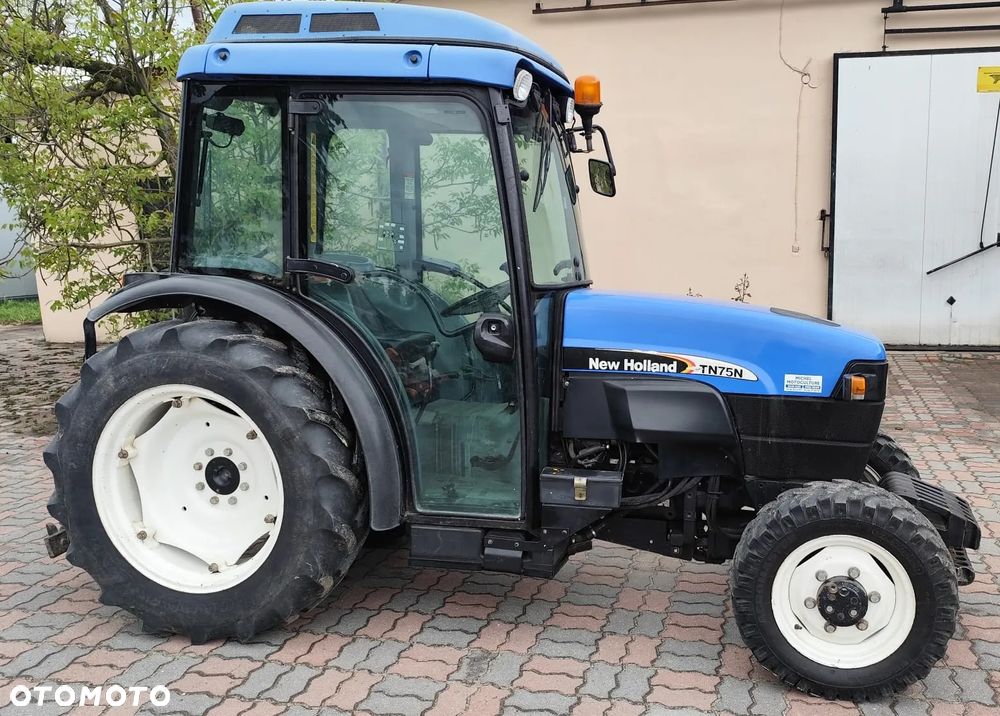 New Holland TN 75N - 3