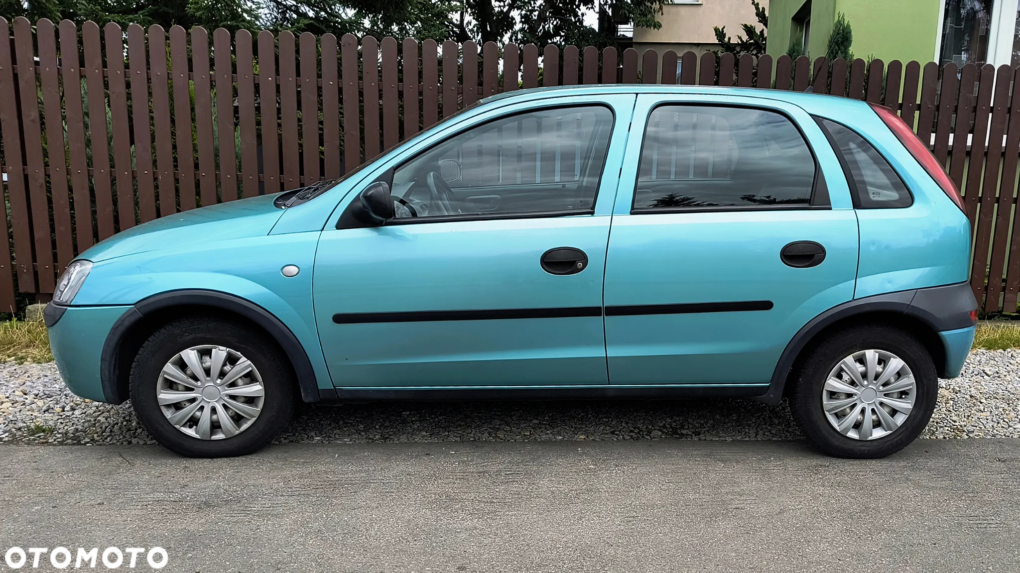 Opel Corsa 1.0 12V Base / Start - 4