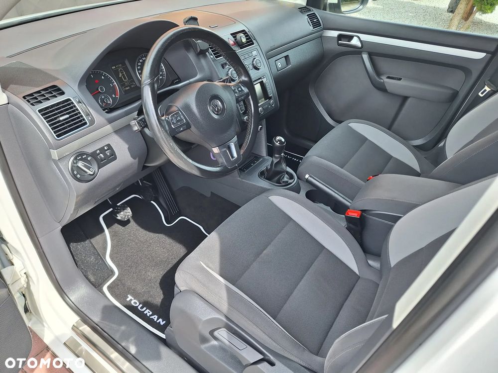 Volkswagen Touran 1.6 TDI DPF Highline - 13