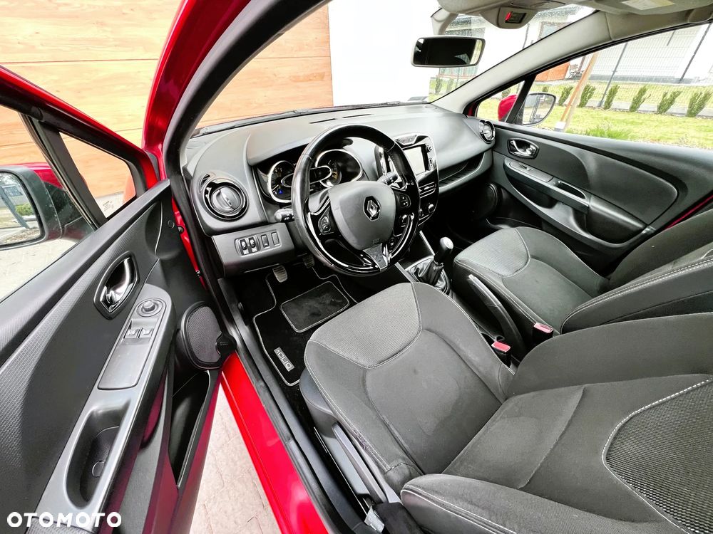 Renault Clio - 5
