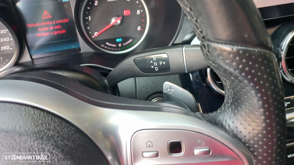 Mercedes-Benz C 300 de AMG Line — fotografia 16