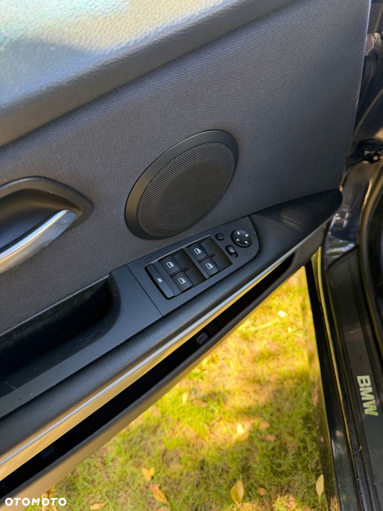 BMW Seria 3 - 21