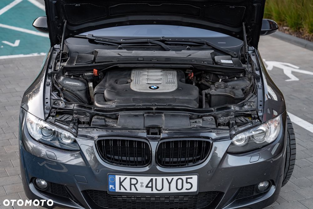 BMW Seria 3 330d - 22